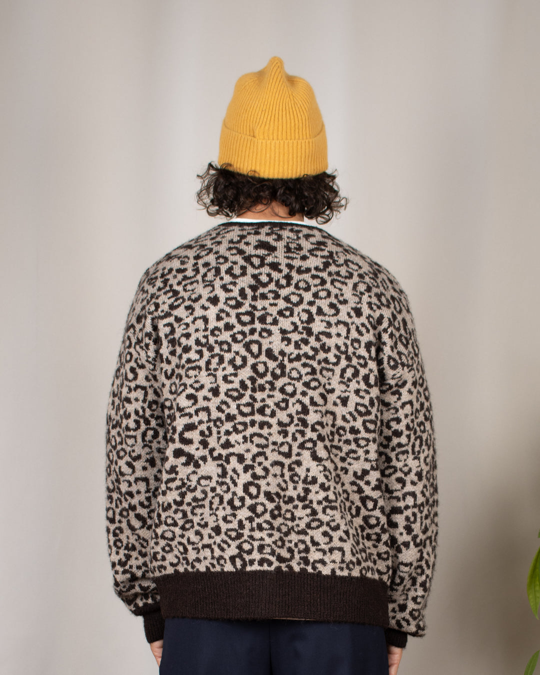 WBOni Leo Cardigan Sand-Fudge