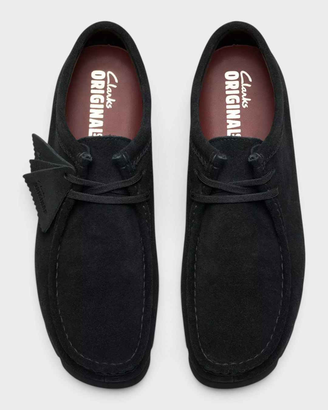 Clarks Wallabee GTX Black Suede — vue de dessus