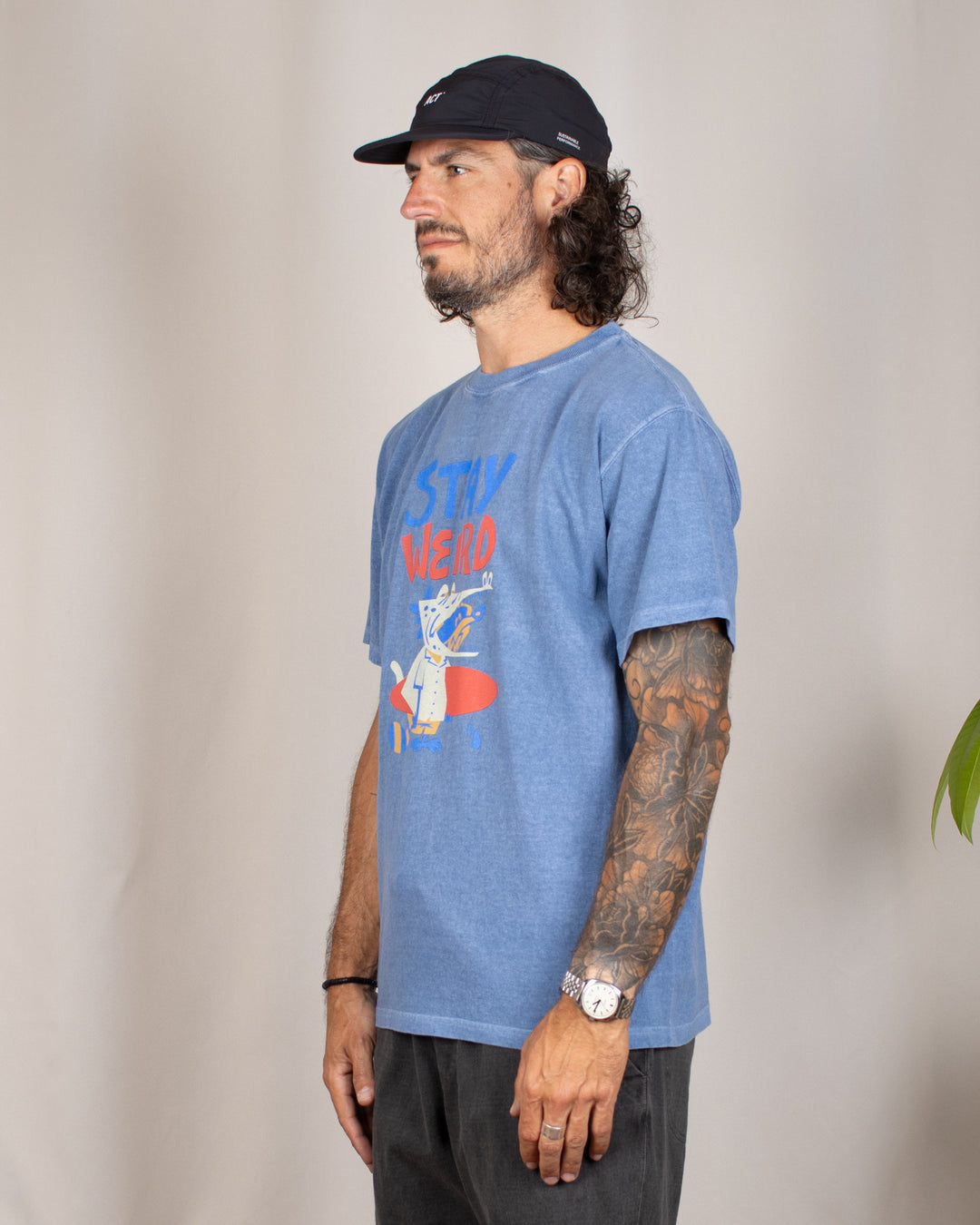 Stay Weird SS Tee P-Ajisai
