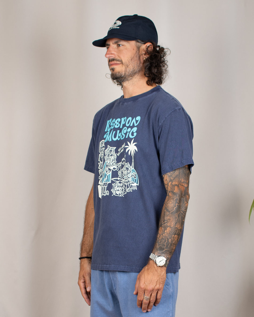 Keep On Music SS Tee P-Navy