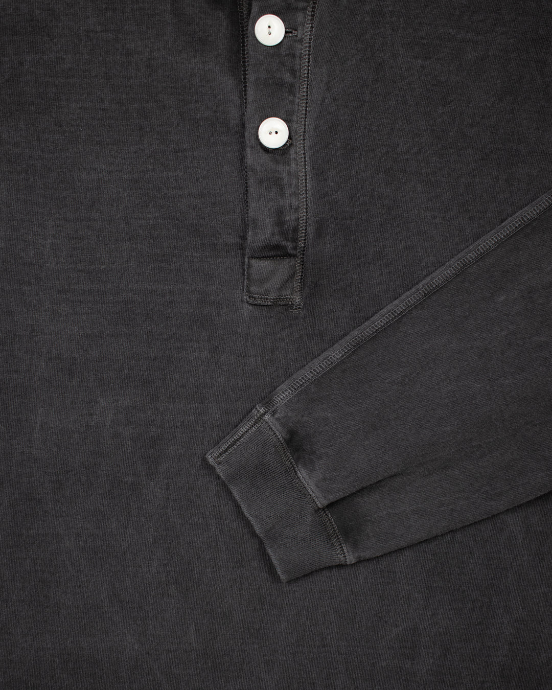 Long Sleeve Heavy Henley Tee P-Black
