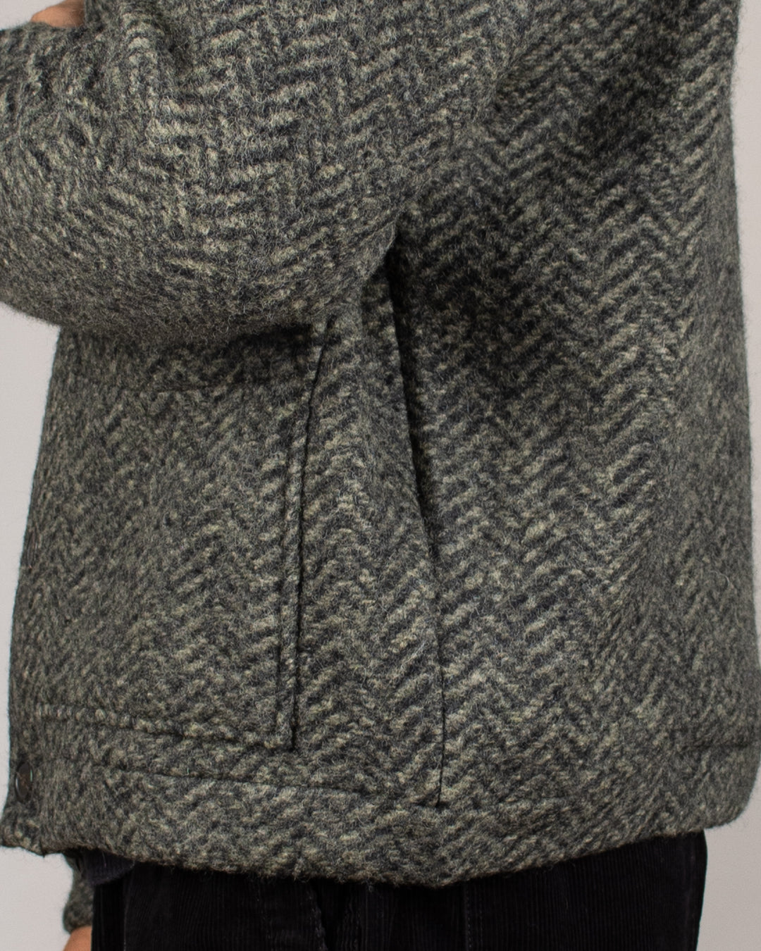 Advance Cardigan Raven Fleece Olive