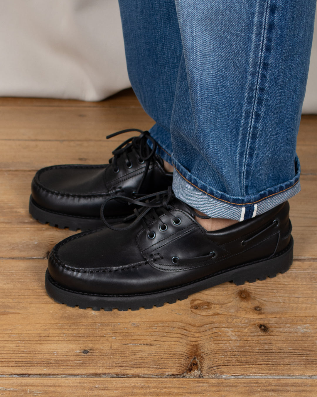 Loose Ankle Jeans Used