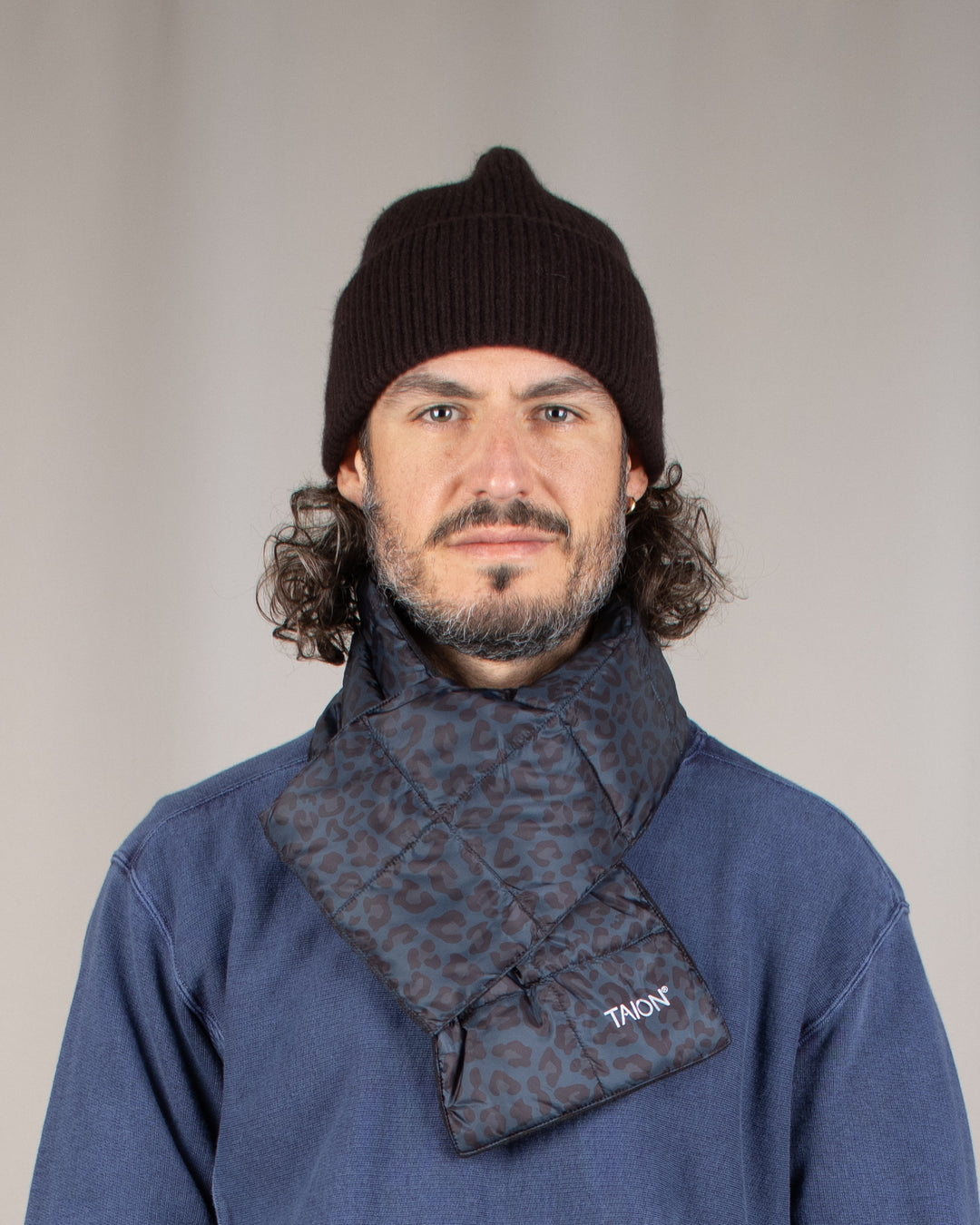 Basic Down Scarf Black Leopard