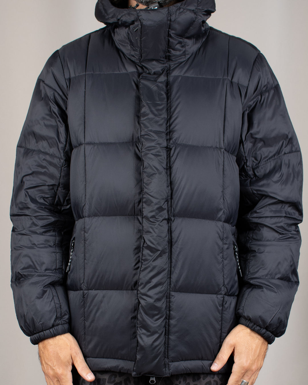 Mountain Hooded Fly-Front Volume Down Jacket Black