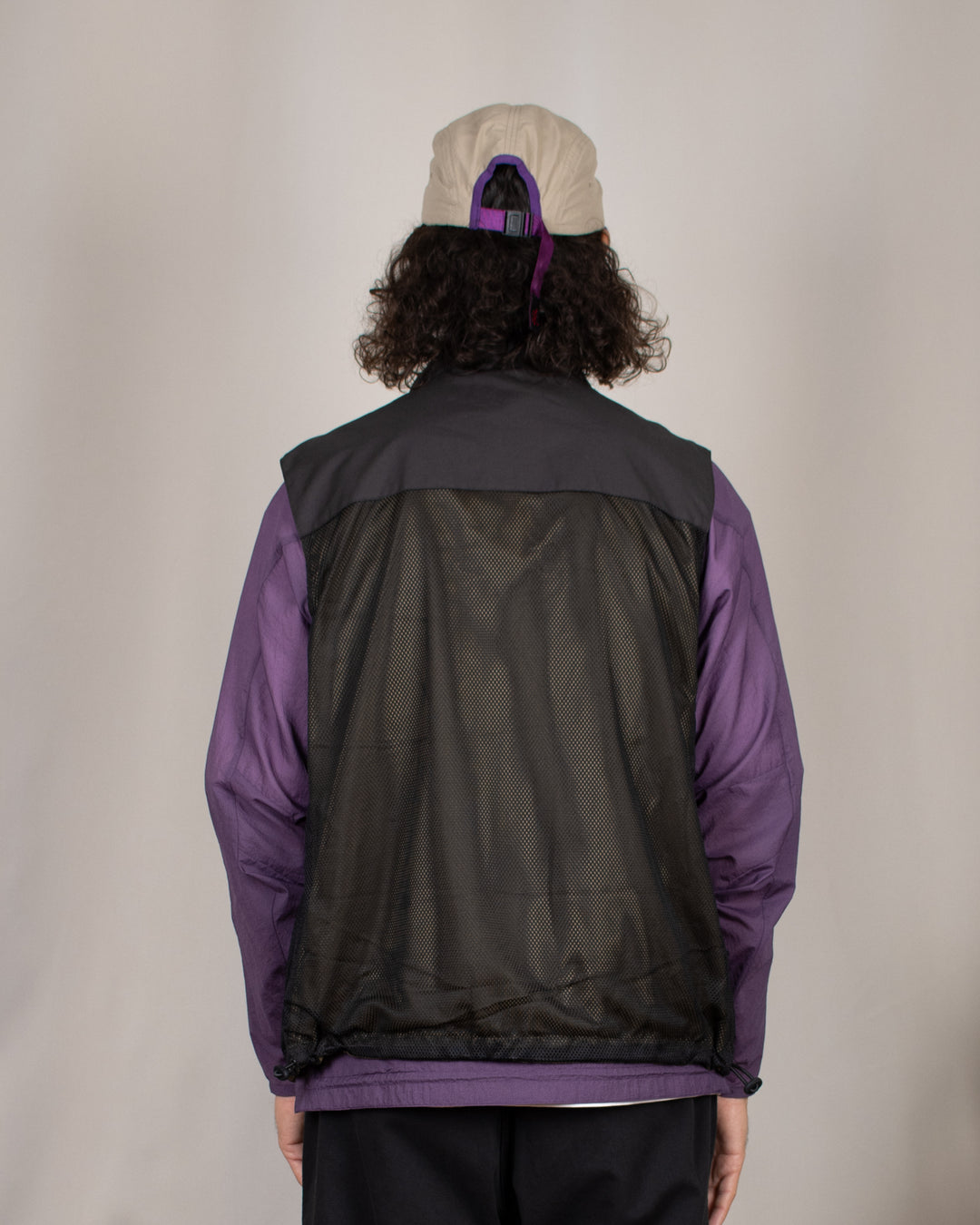 Down Mountain Reversible Mesh Vest Black/D.Olive