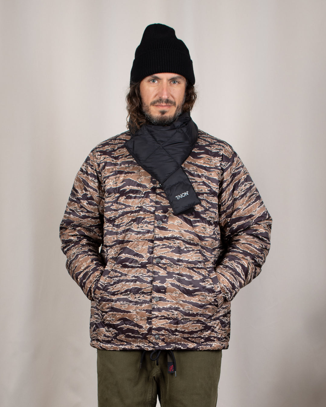 Taion Basic Down Scarf Black, vue du produit