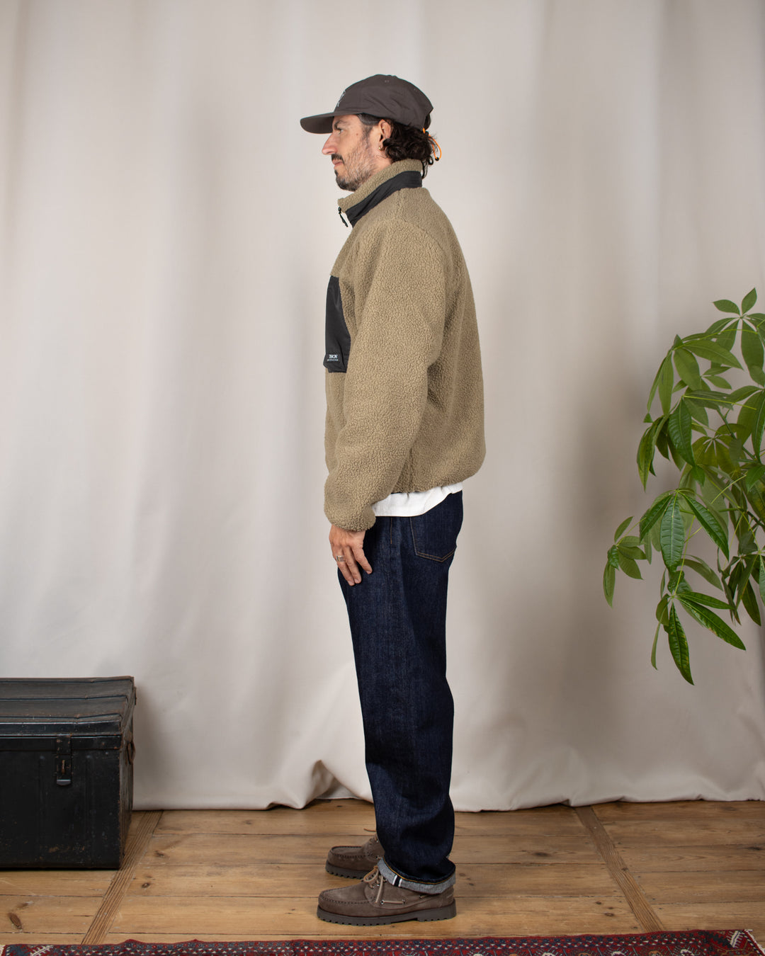 Mountain Boa Fleece High-Neck Jacket Beige