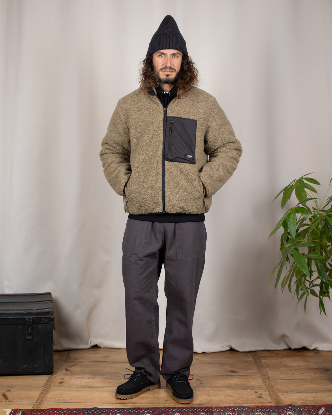 Taion Mountain Boa Fleece High-Neck Jacket Beige, vue du produit