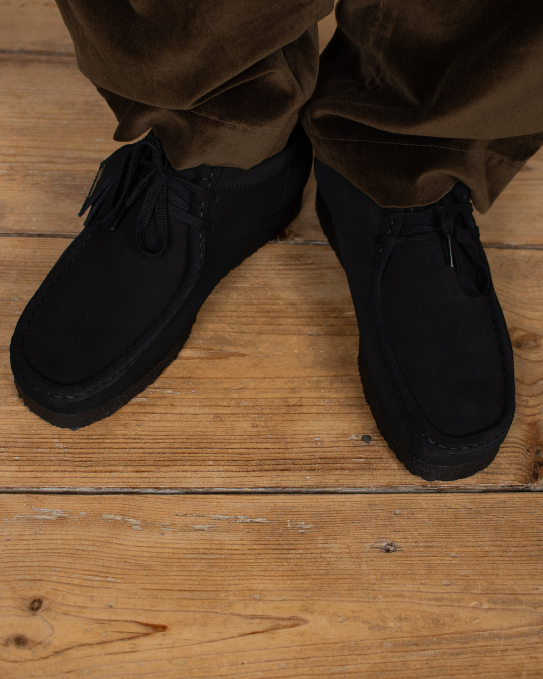 Wallabee Originals Black Suede