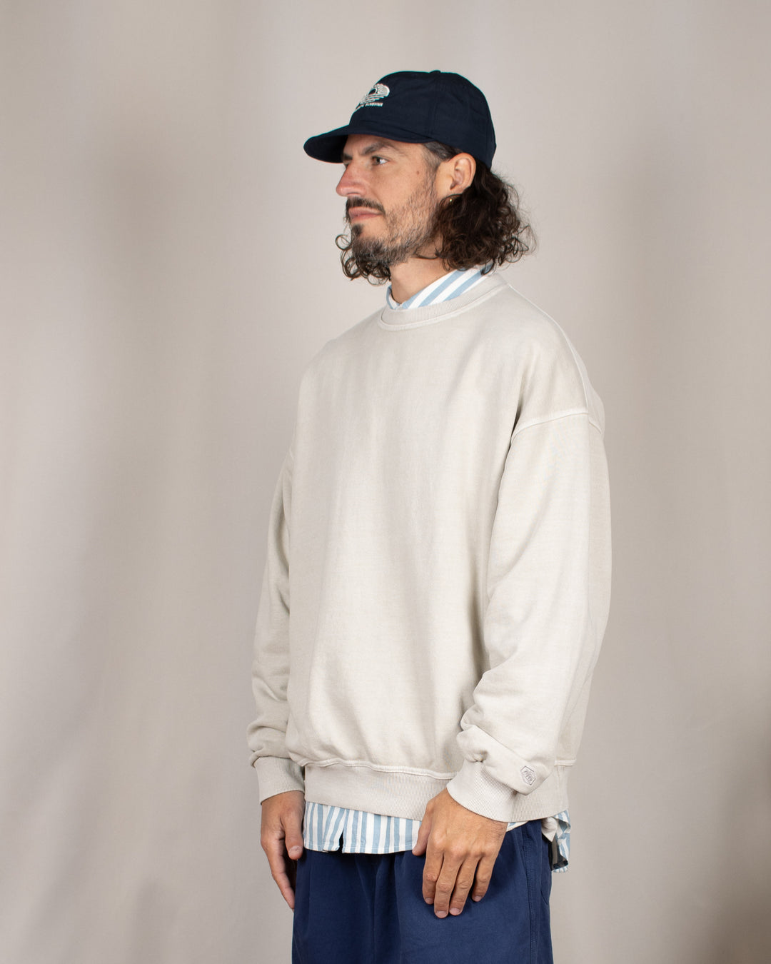 Pigment Sweat Shirt Cream