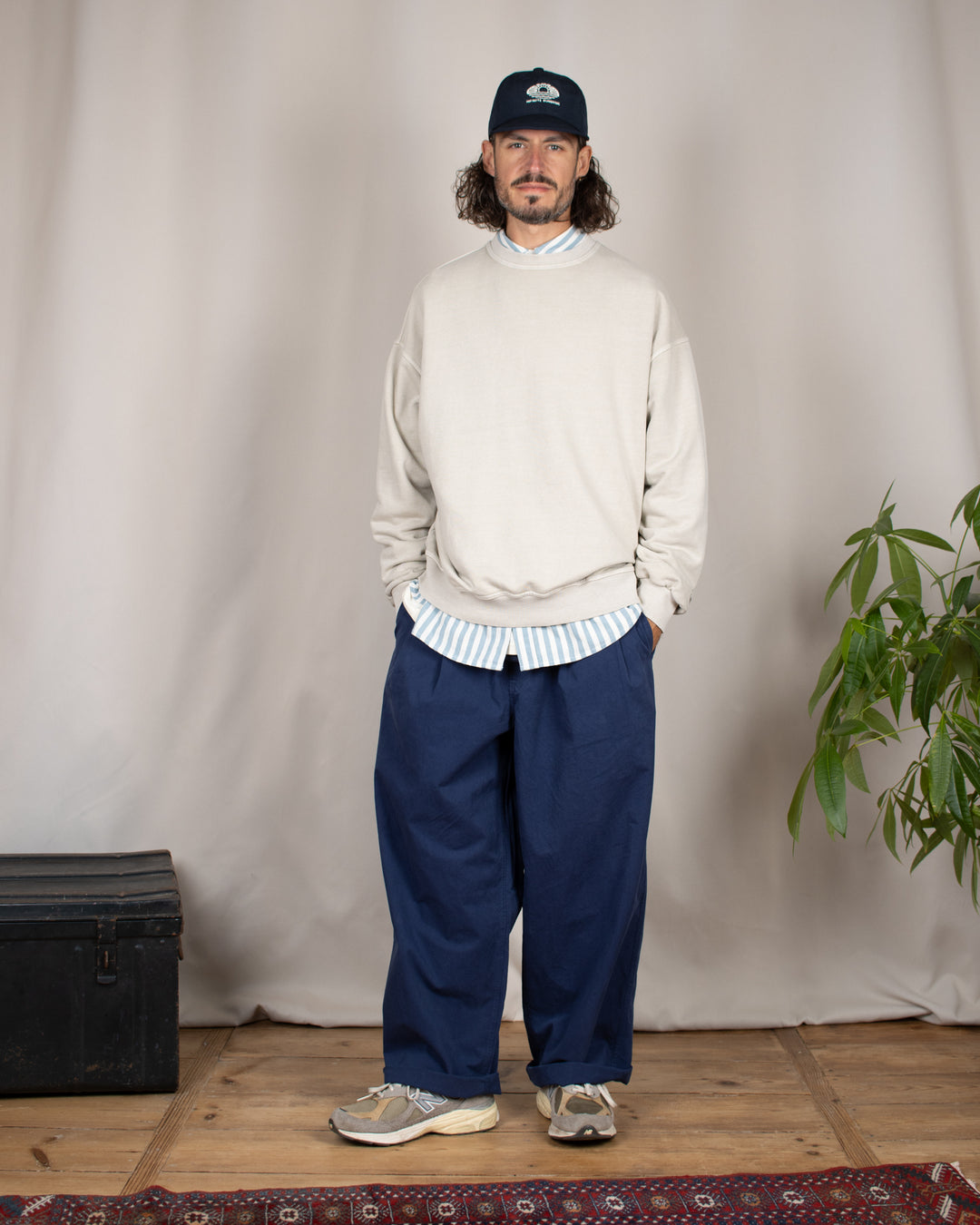 Pigment Sweat Shirt Cream