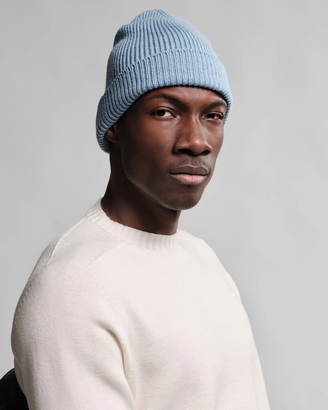 Bonnet Ara Bleu ciel — vue portée 2