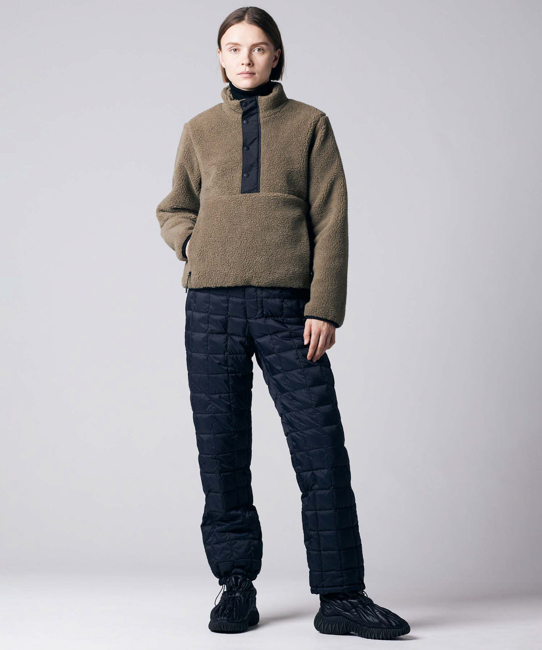 Pull Over Boa Hi Neck Jacket D.Beige/Black