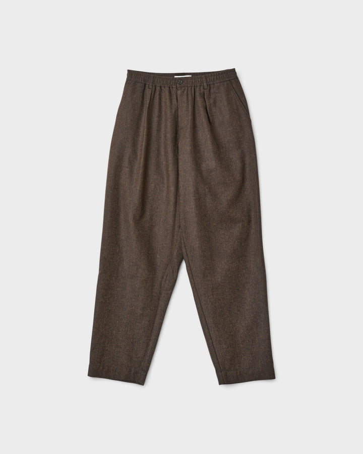 Pleated Track Pant Recycled Italian Tweed Brown – vue de face