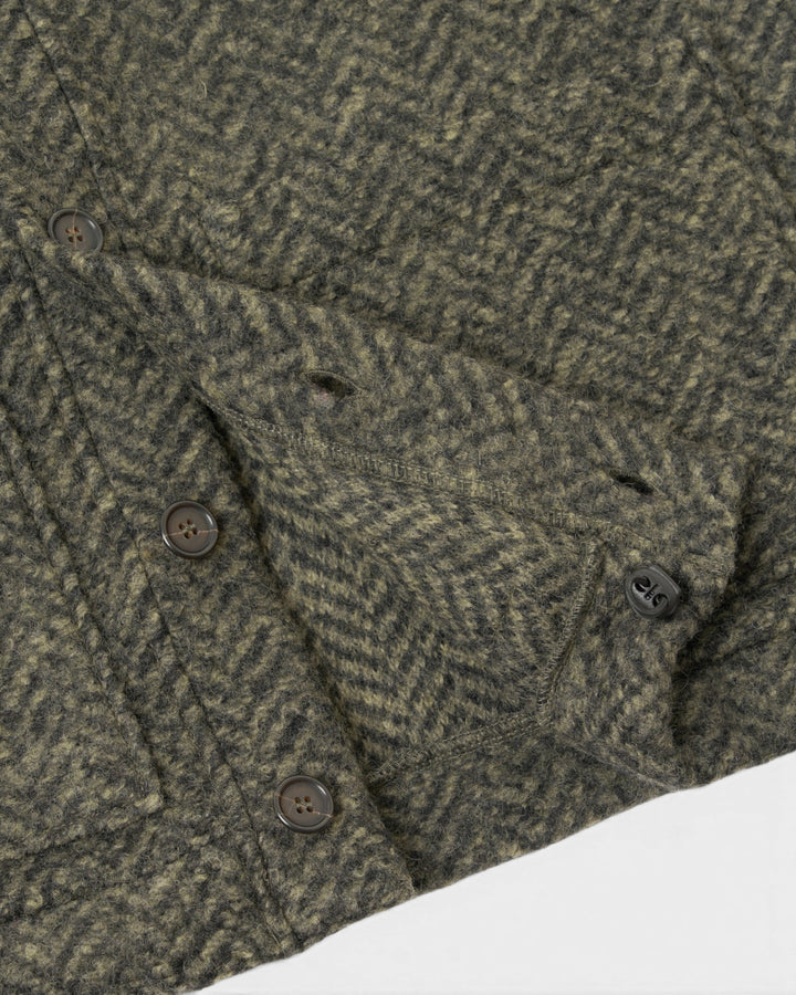 Advance Cardigan Raven Fleece Olive - détail
