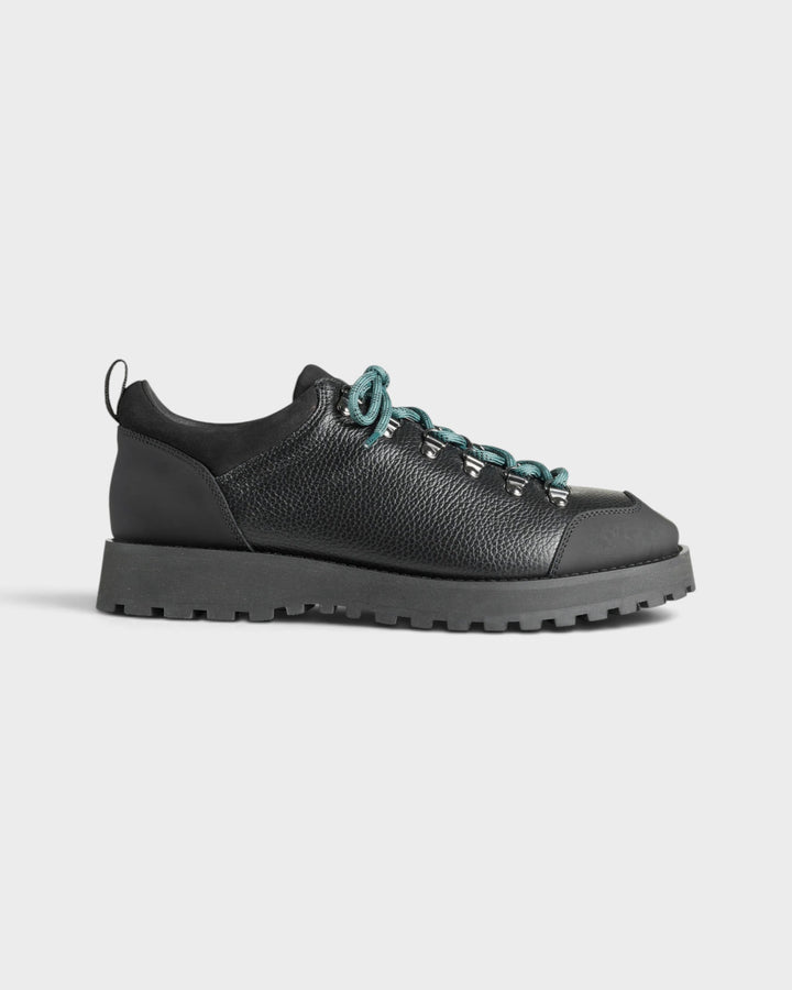 Dune Low Black Tumbled Leather