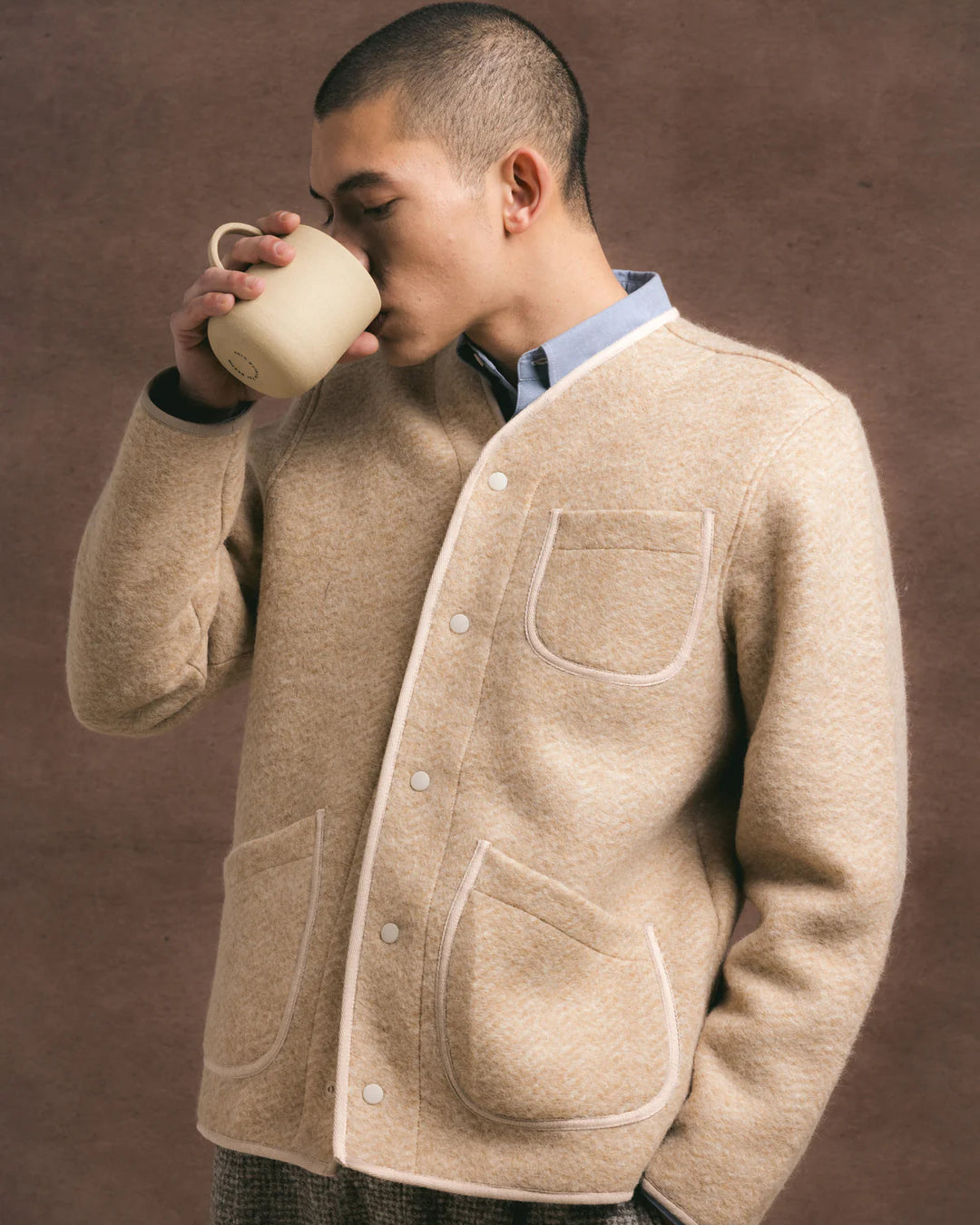 Neist Cardigan in Oat Herringbone Wool