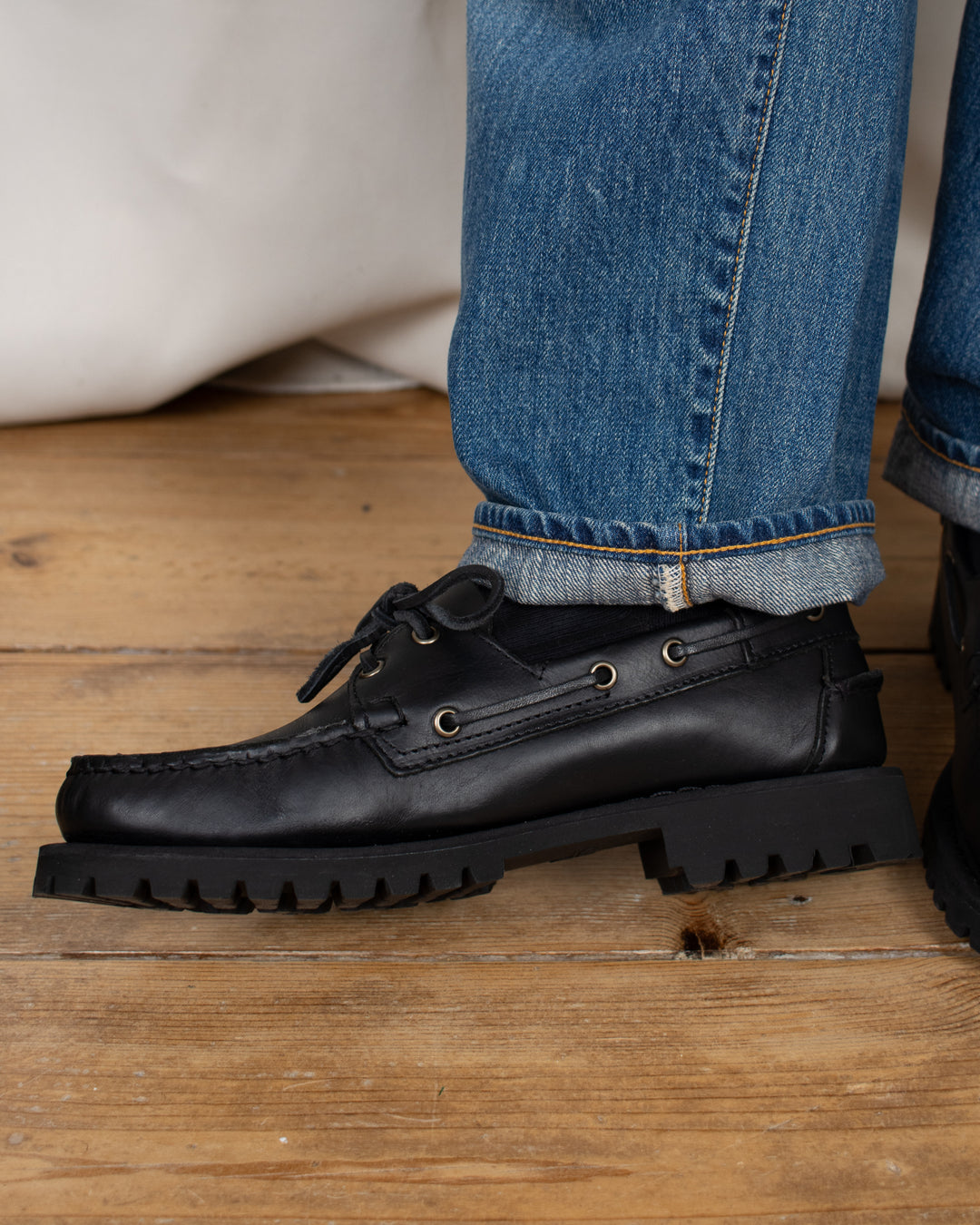 Ranger Waxy Total Black