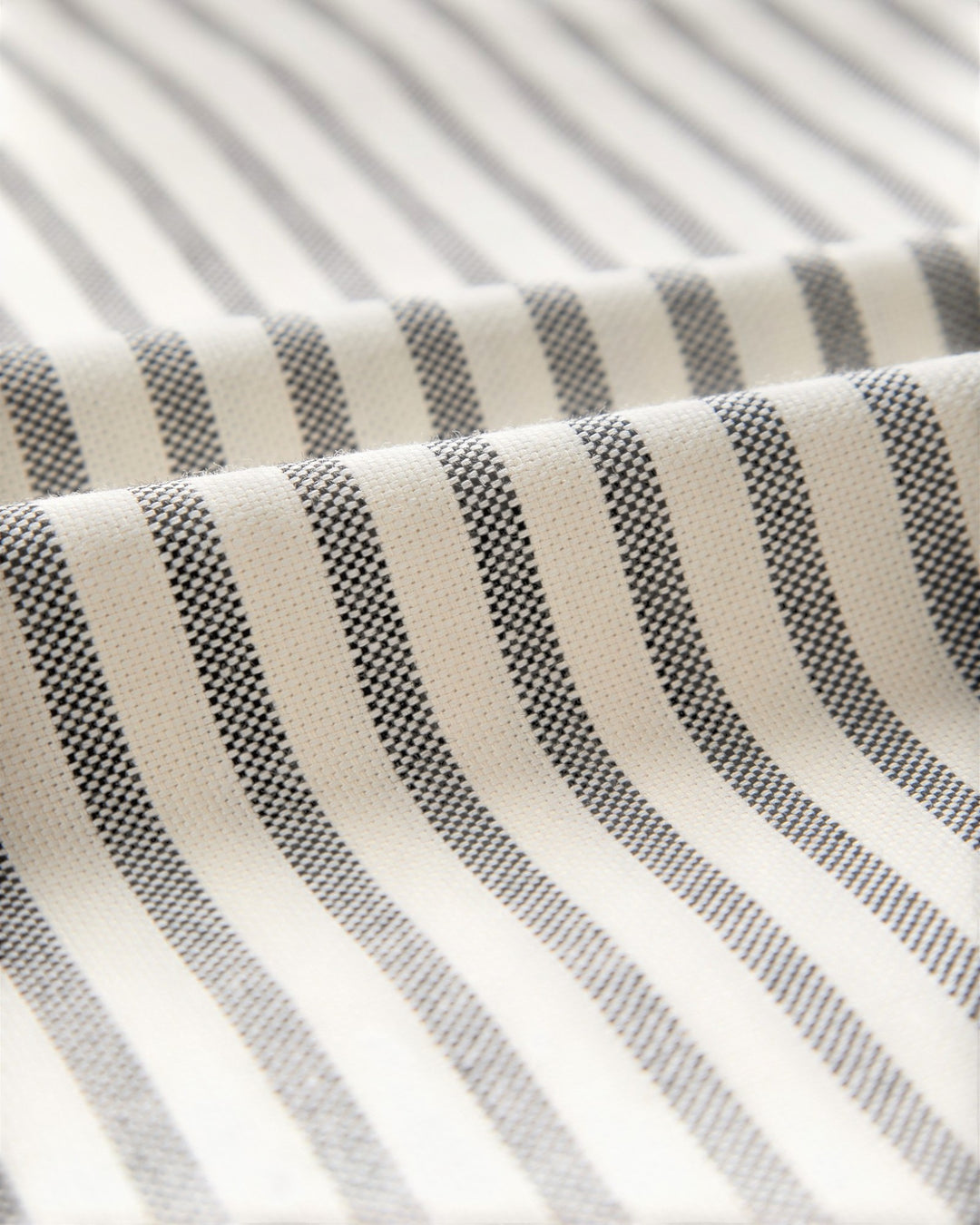 Montebelo Stripe Shirt Black