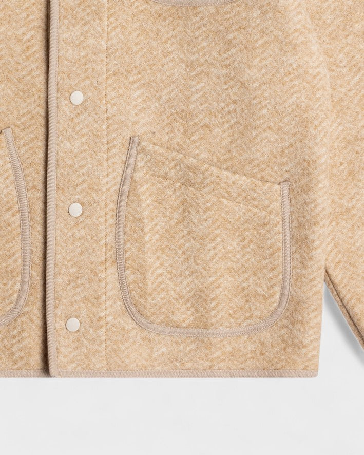 Neist Cardigan in Oat Herringbone Wool