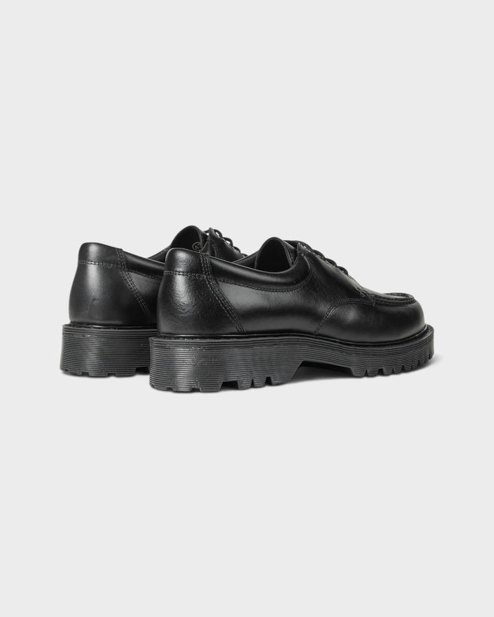 Pete Moc Toe Black Leather