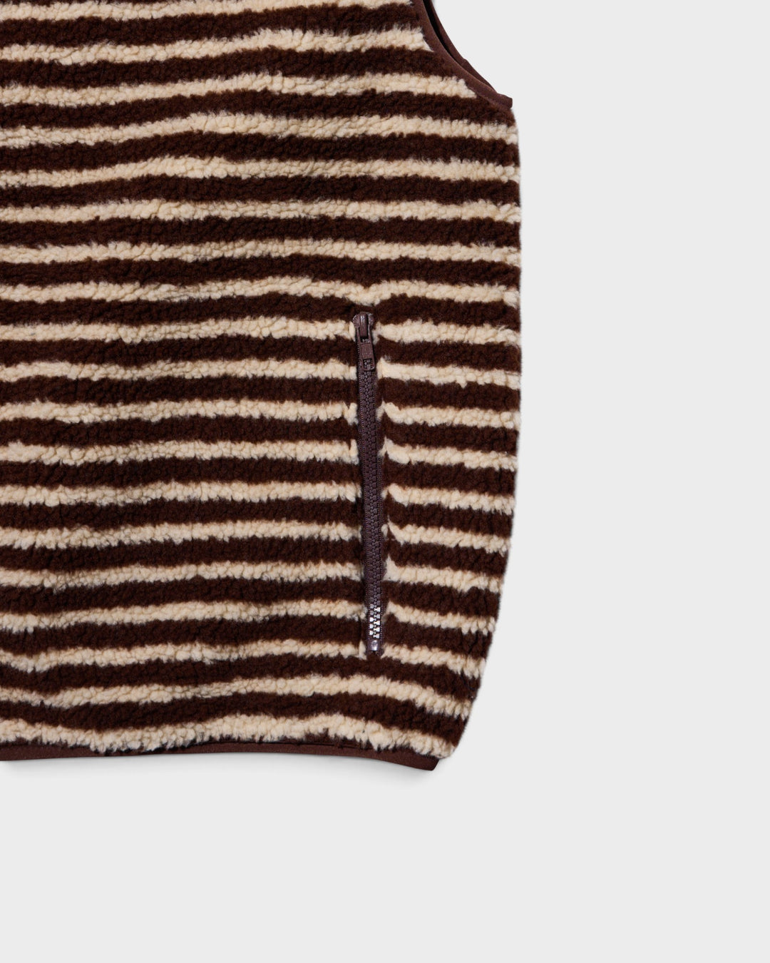 Stripe Fleece Zipper Vest Brown