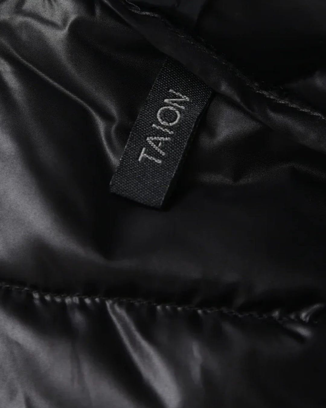 V-Neck Button Down Vest Black