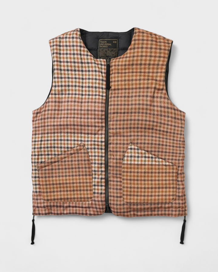 TAION x Universal Works Reversible Zip Down Vest Black