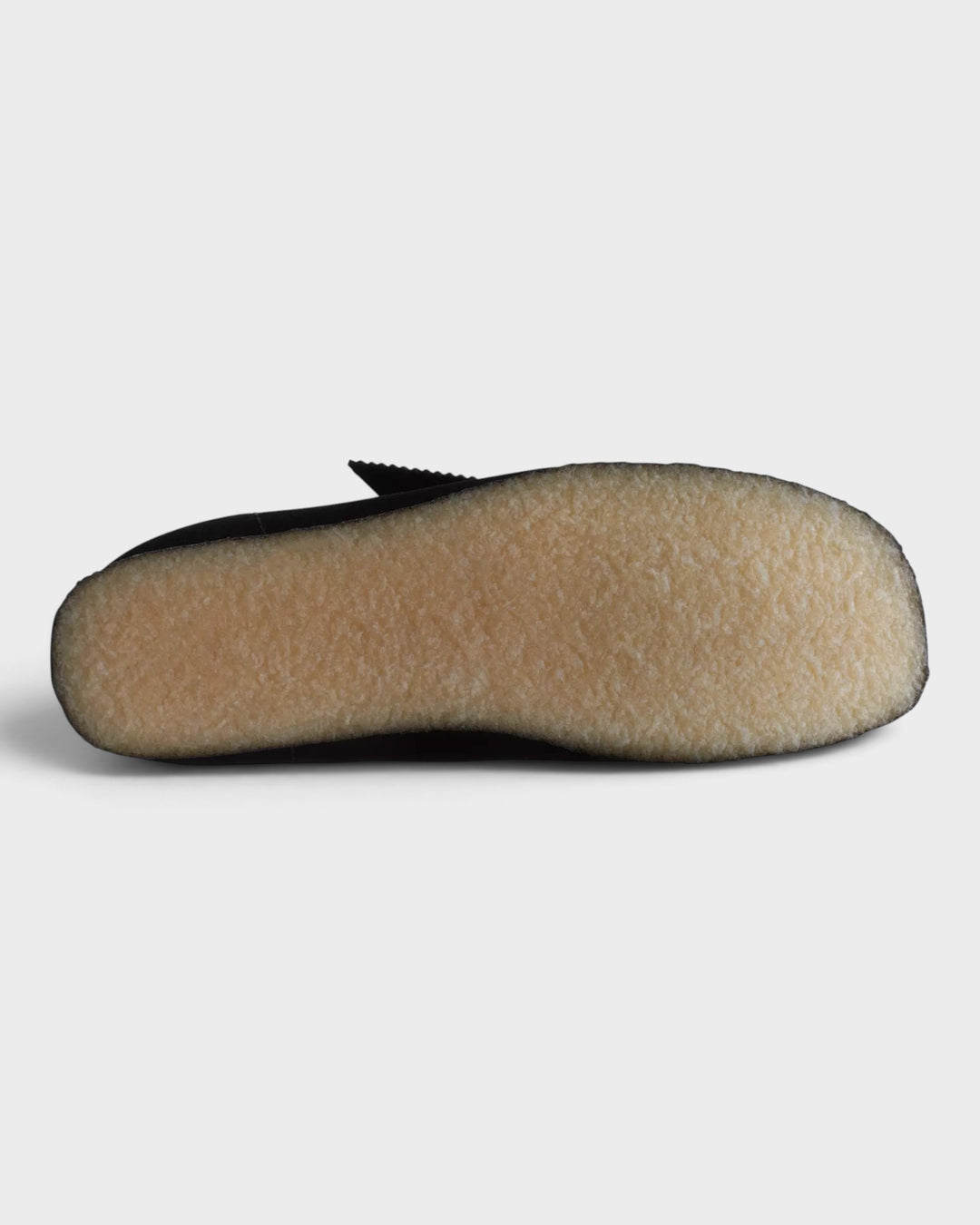 Clarks Wallabee Boot Black Suede — semelle extérieure