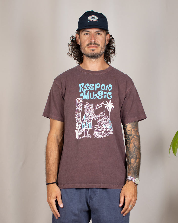 Keep On Music SS Tee P-Bordeaux