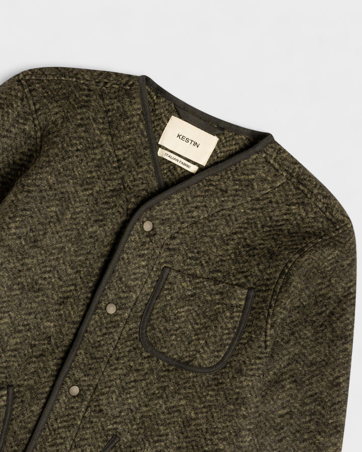 Neist Cardigan in Moss Herringbone Wool