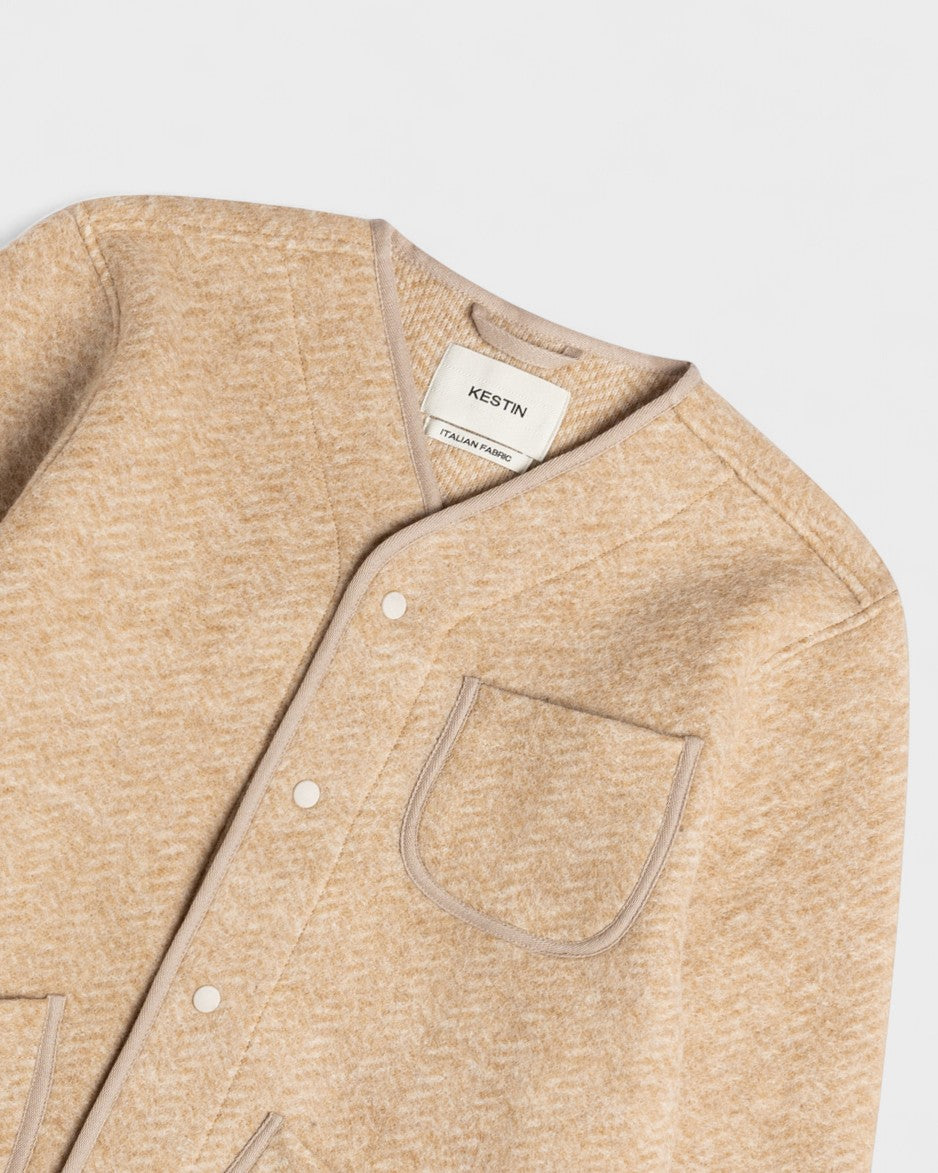 Neist Cardigan in Oat Herringbone Wool