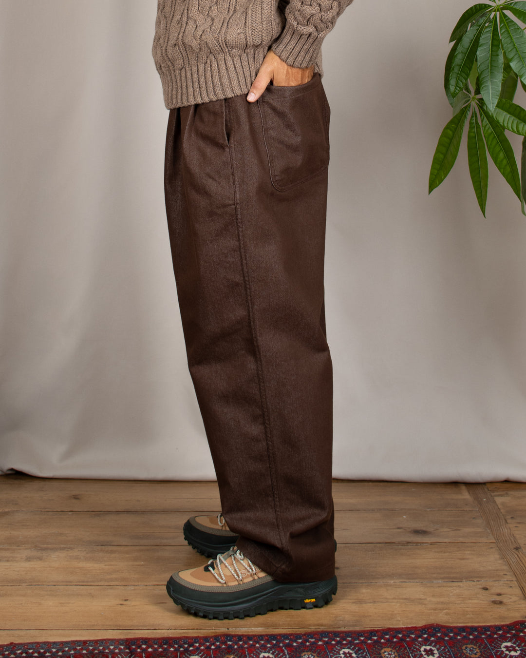 Two Tuck Wide Denim Pants Brown