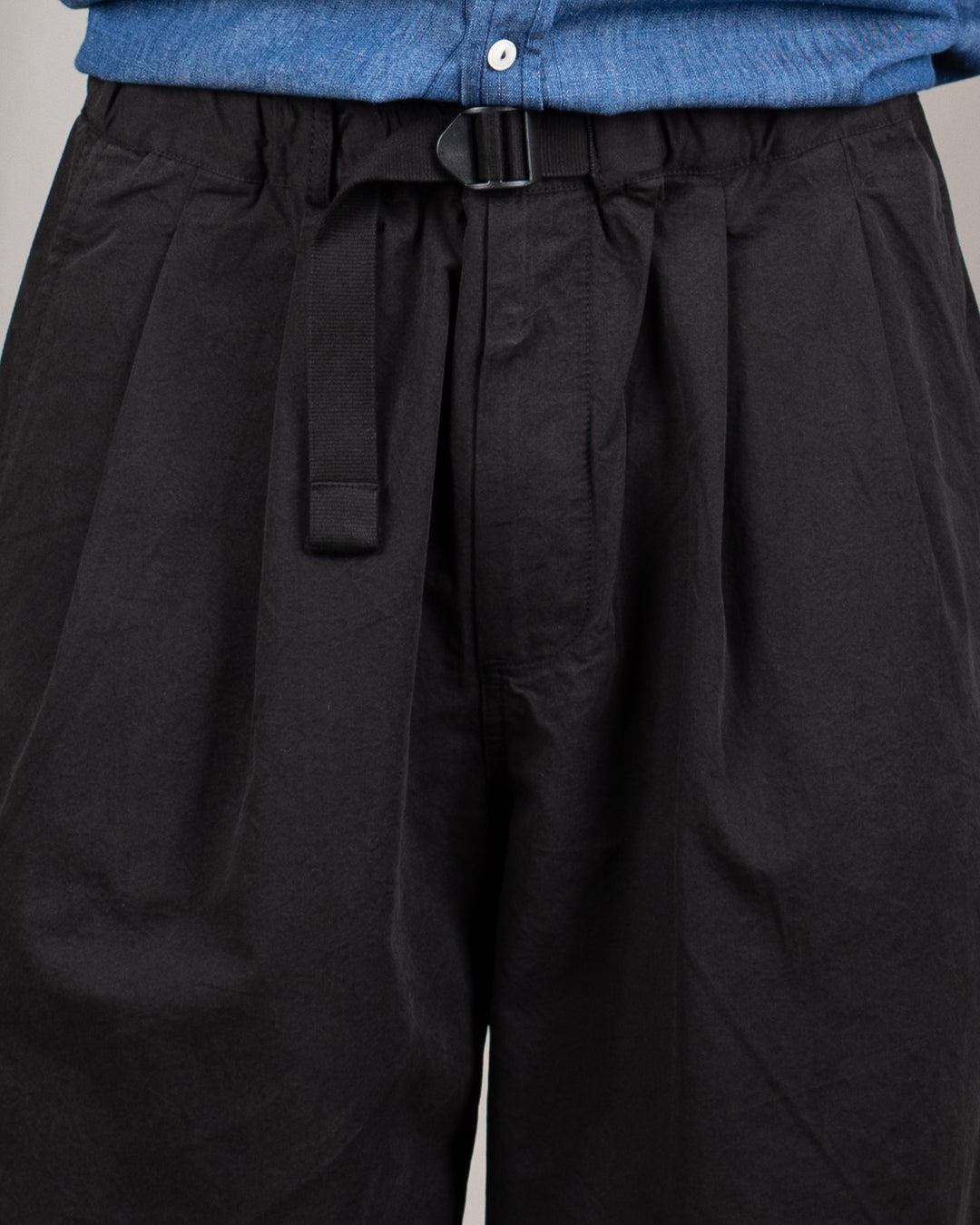 Two Tuck Wide Pants Black