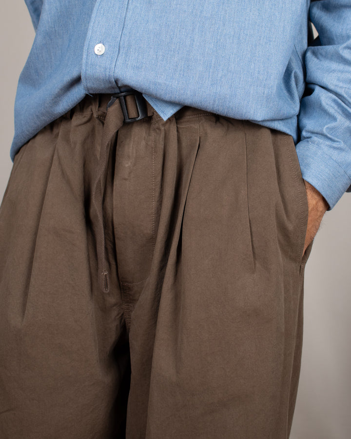 Two Tuck Wide Pants Brown