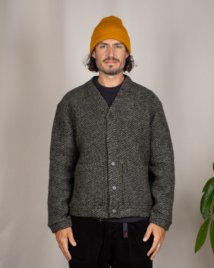 Advance Cardigan Raven Fleece Olive