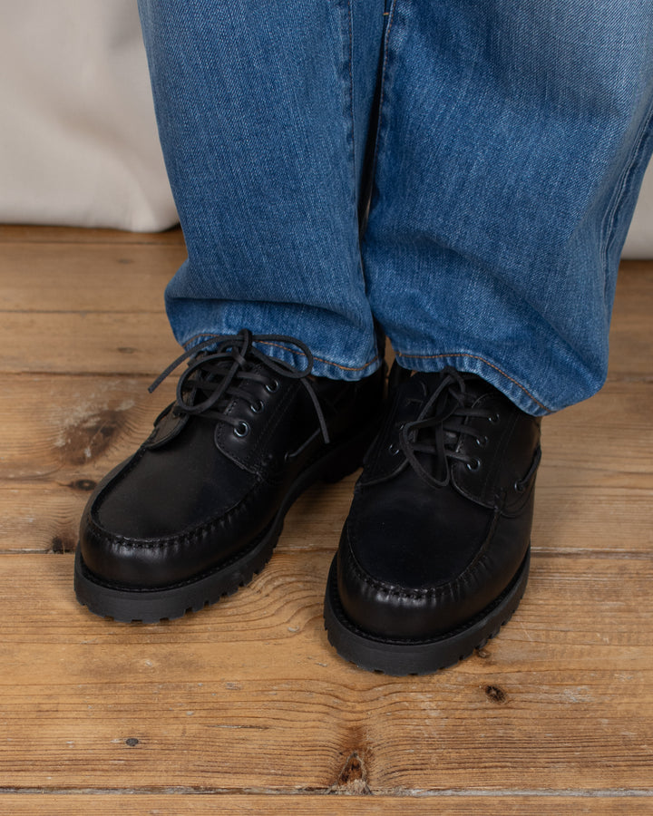 Ollie Boat Shoe Black Leather