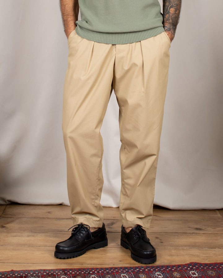 Pleated Track Pant Recycled Polytech Sand