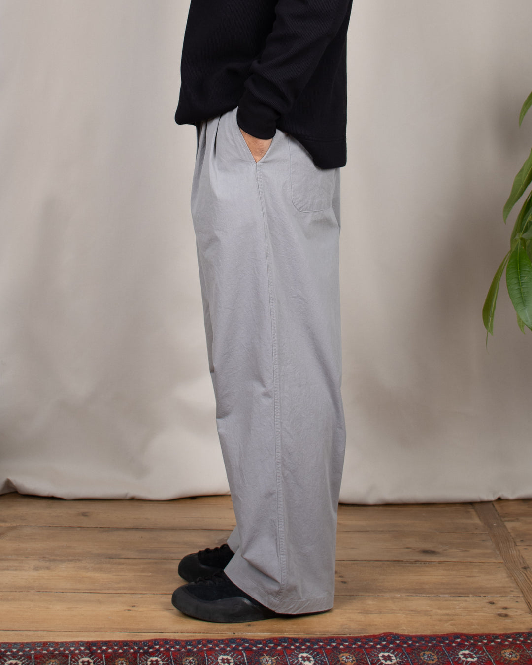 Two Tuck Wide Pants Light Gray