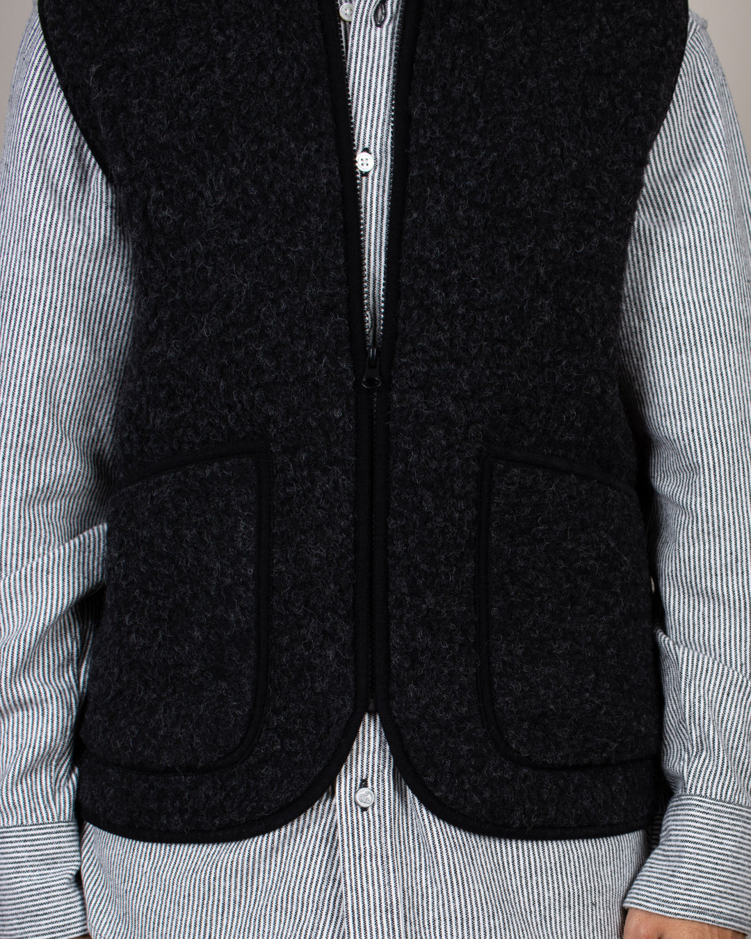 Pepitco Vest Black