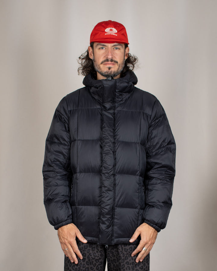 Mountain Hooded Fly-Front Volume Down Jacket Black