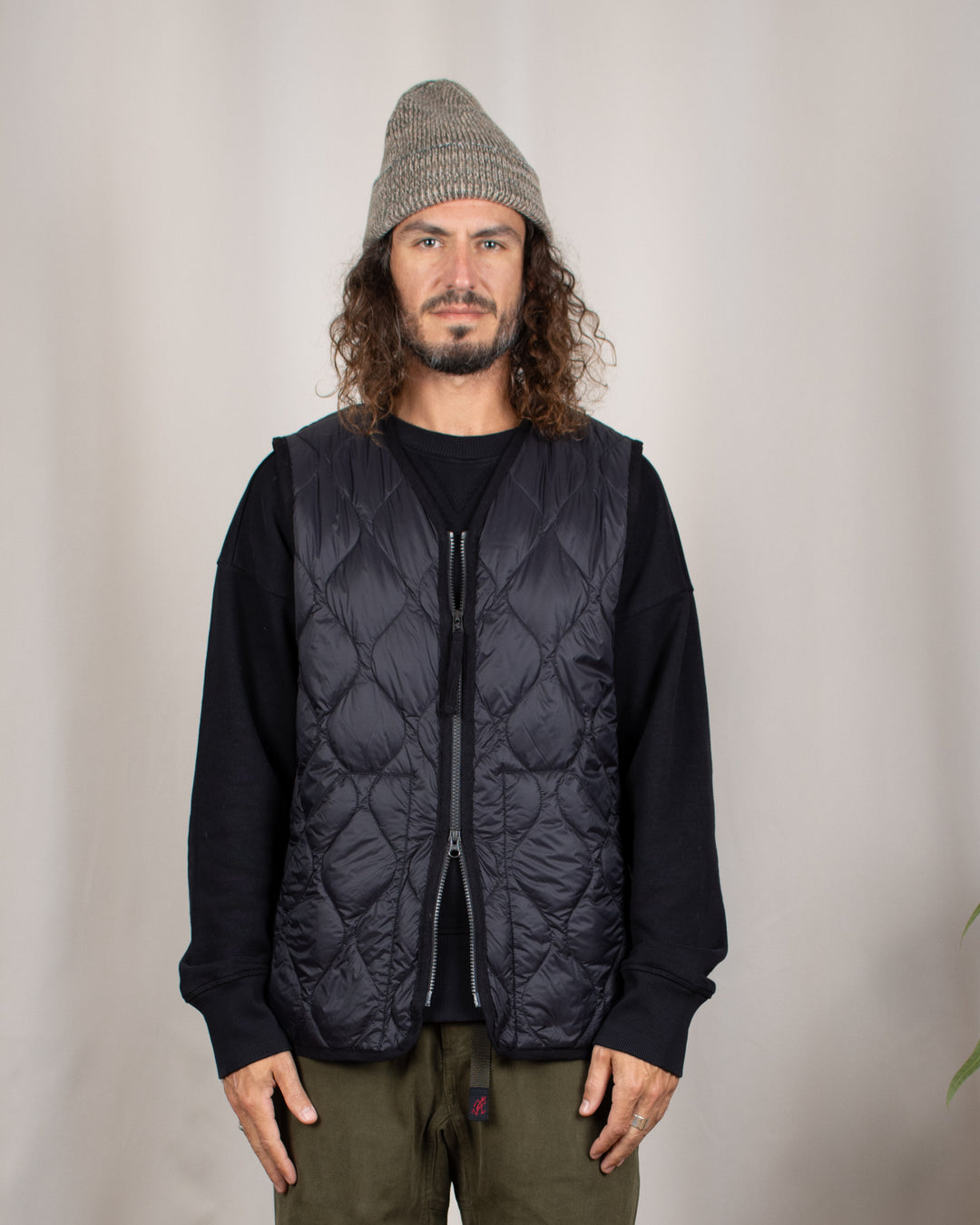 Military V Neck W-Zip Down Vest Black