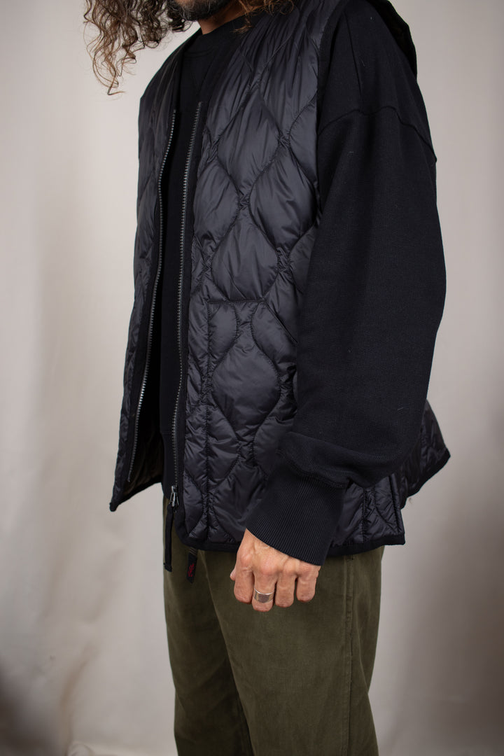 Military V Neck W-Zip Down Vest Black