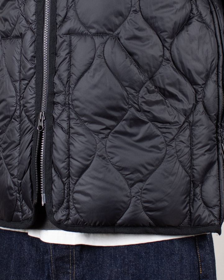 Military V Neck W-Zip Down Vest Black