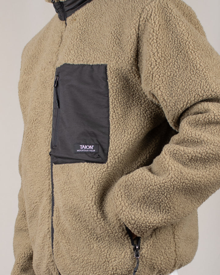 Mountain Boa Fleece High-Neck Jacket Beige