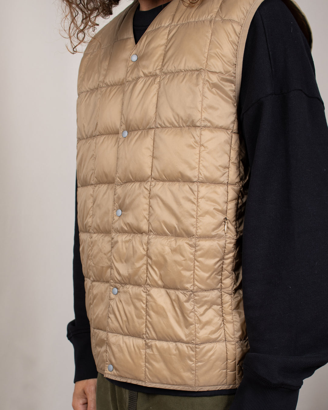 V-Neck Button Down Vest Grayge