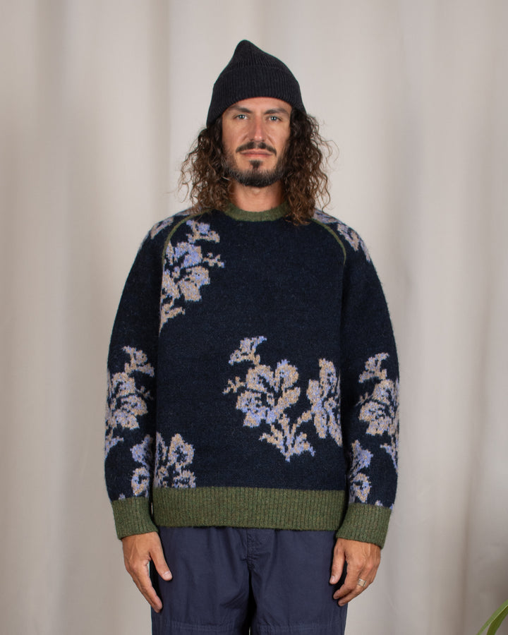 Crocus Digitata Heavy Crewneck Sweater