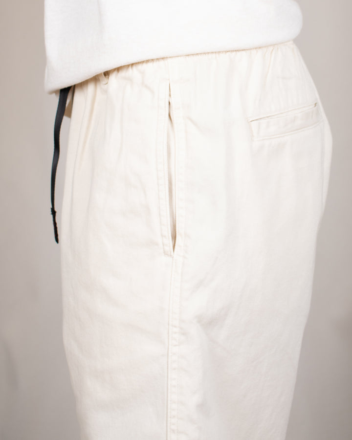 G-Short Greige