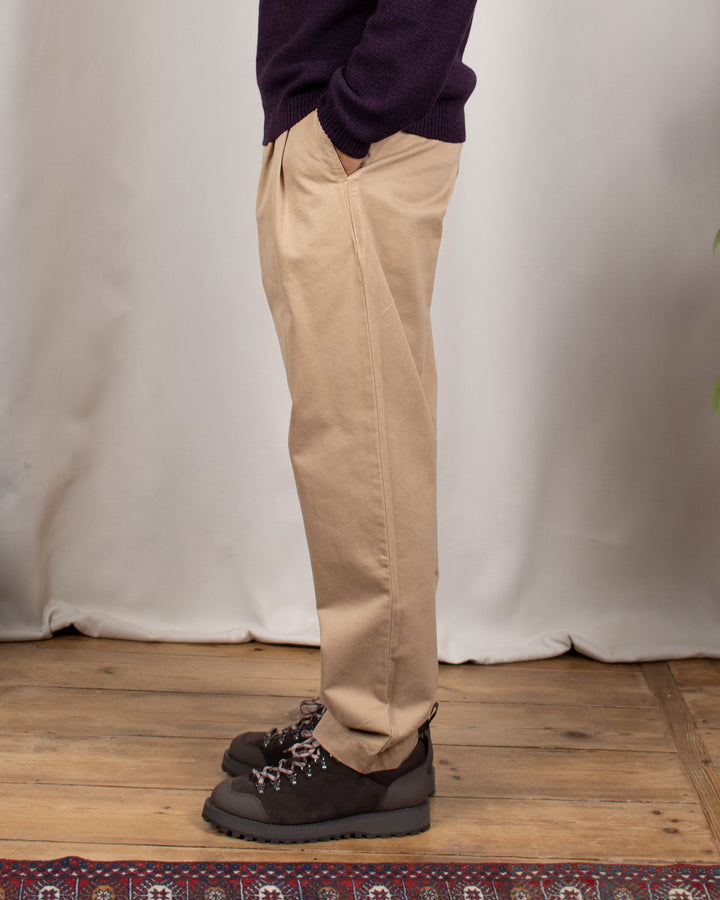 Double Pleats Twill Pants Beige